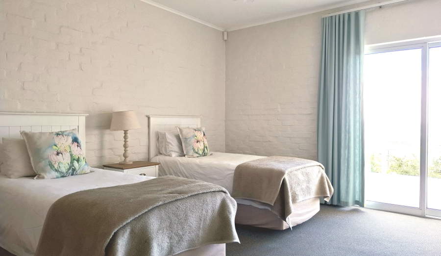 3 Bedroom Property for Sale in Eastford Country Estate Western Cape